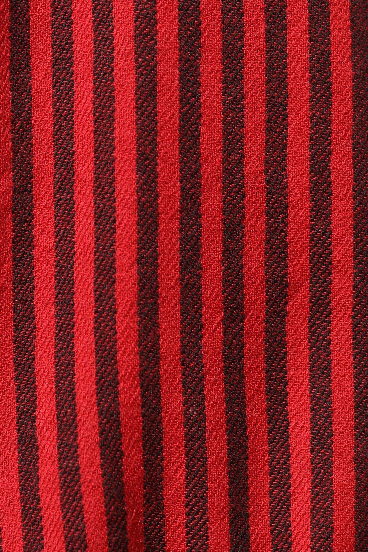 SVEZElife - Wholesale Scarf - Women's - Classic Gingham Woven Wool Scarf with Tassels - Red Black | SVEŽElife3