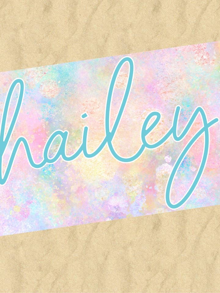 Gepersonaliseerde pastelkleurige regenboogstrandhanddoek voor wholesale door Monogram Junkie