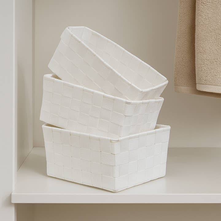 Evideco French Home Goods - Wholesale Basket - White Checkered Woven Baskets Set of 31