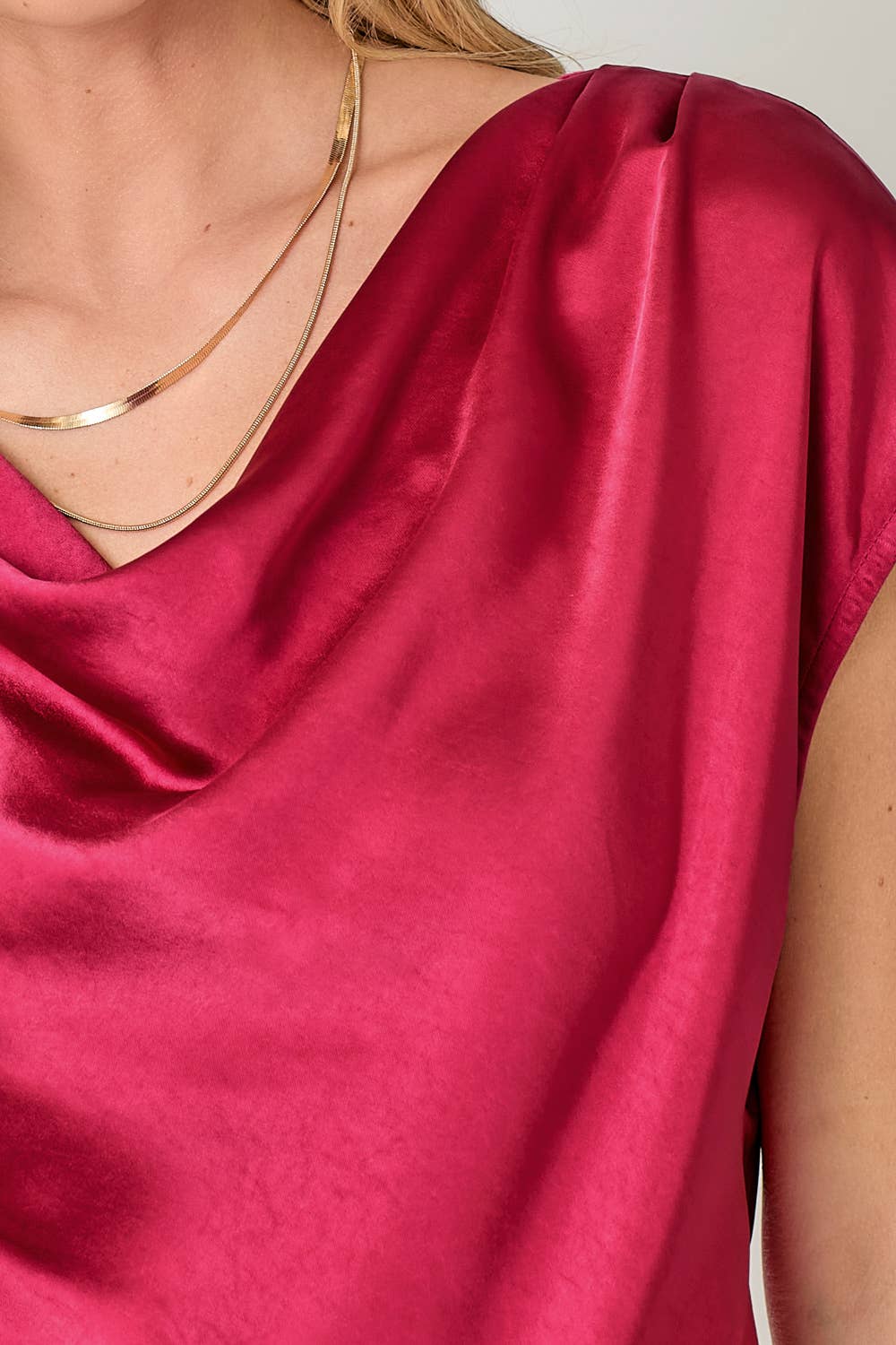 Mystree – wholesale Blus - Dam – 60781 Topp med halsringning i satin25