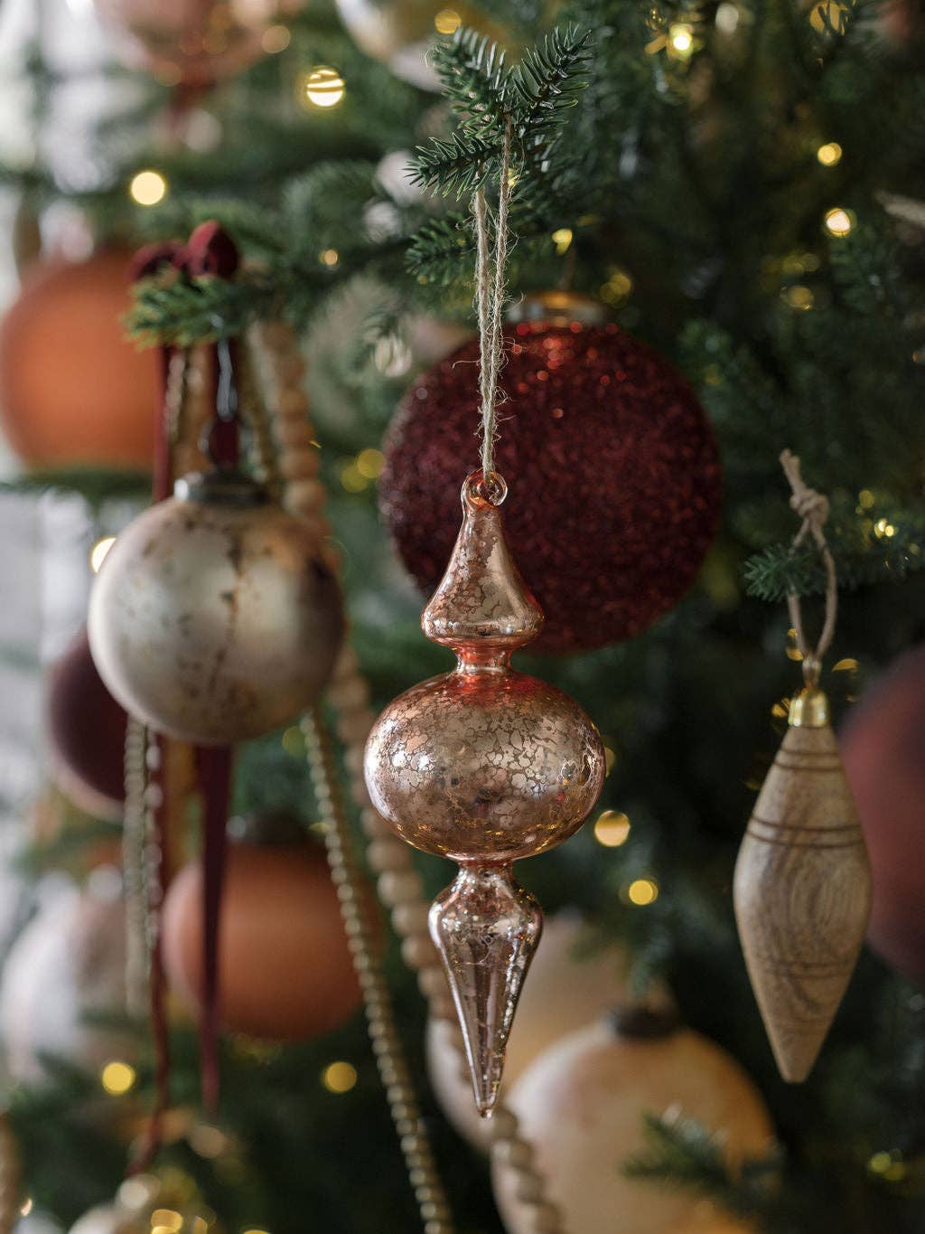 CG Hunter - Wholesale Ornament Set - Assorted Vintage Rose & Bordeaux Glass Finial Ornament4