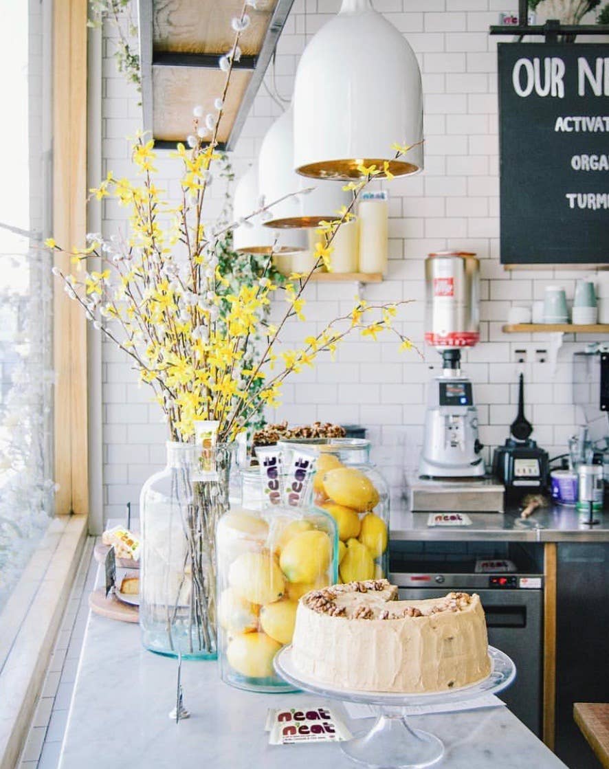 Jenks Brands Limited – wholesale Snack bar – N'eat Natural Energy Bananas & Chia Seeds Bars 16x45g3