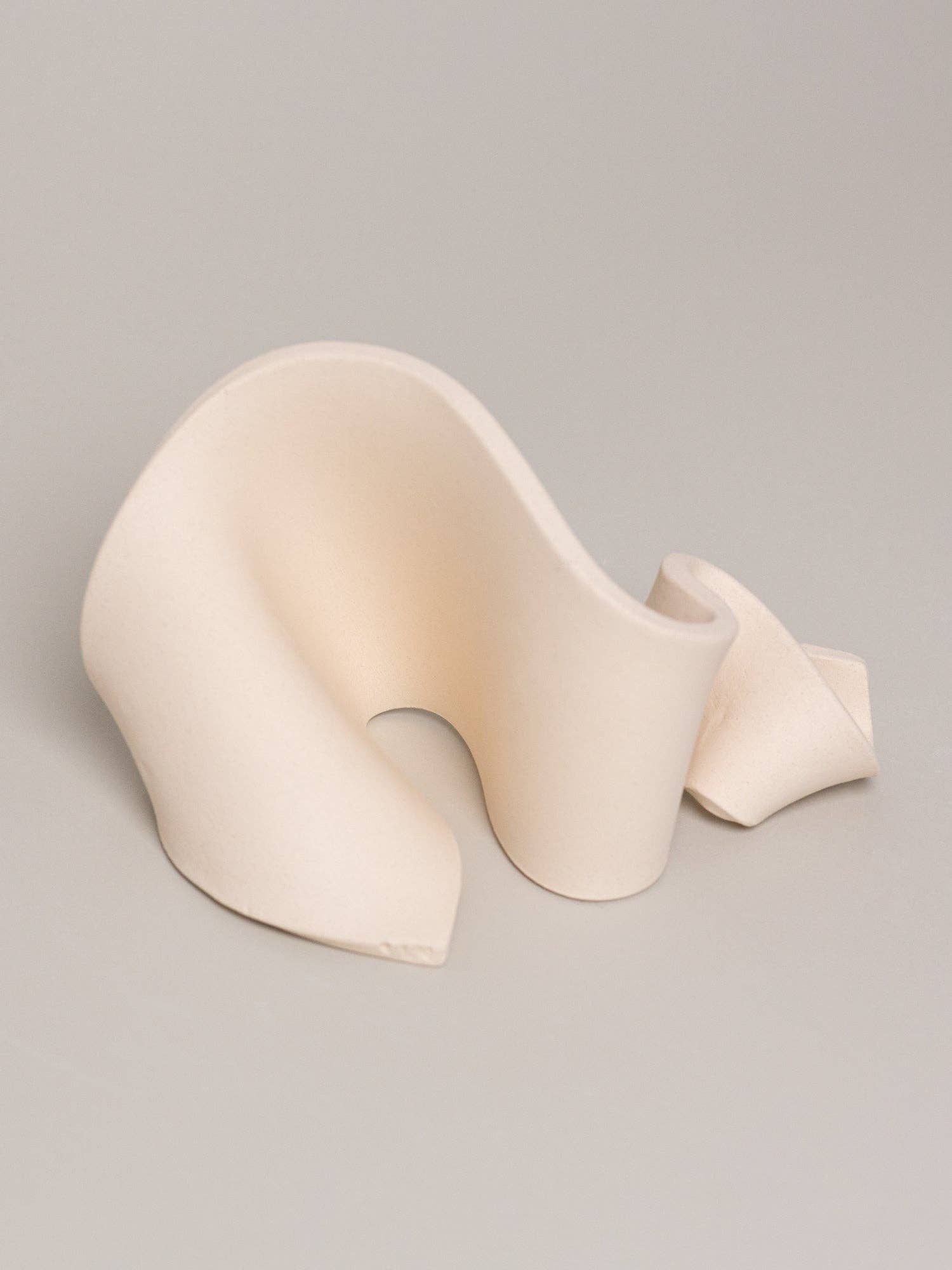 Virginia Sin - Wholesale Decorative Tabletop Object - Furl Art Object, Bone2