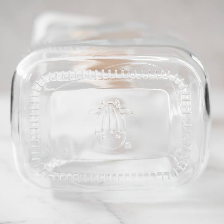 Almond Cow - Wholesale Jug - Almond Cow Glass Jug with Bamboo Lid, 60 fl oz7