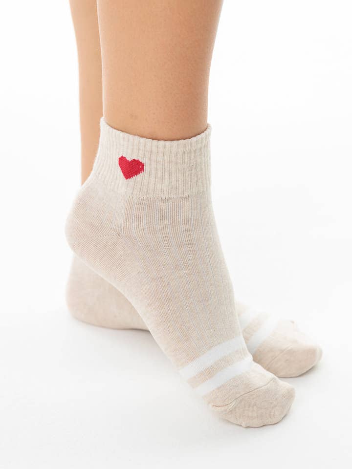 SHORT LIGHT HEART SOCKS for wholesale by limlim