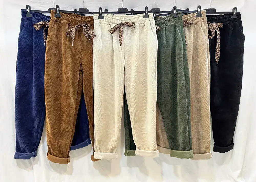 Mimi & Gogo – Engroshandel Loungesweatpants/jogginbukser – til kvinder – Velour joggingbukser med leopardsløjfe10