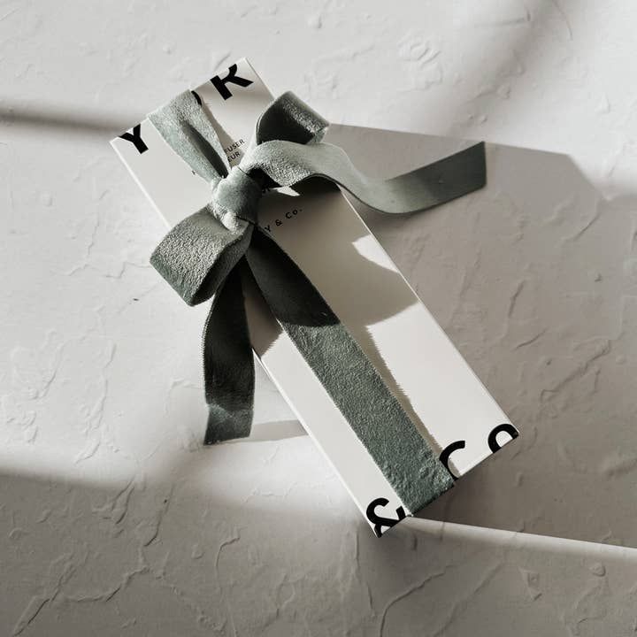 AYDRY & Co. - Wholesale Reed Diffuser - JAPAMESE YUZU ROOM DIFFUSER2