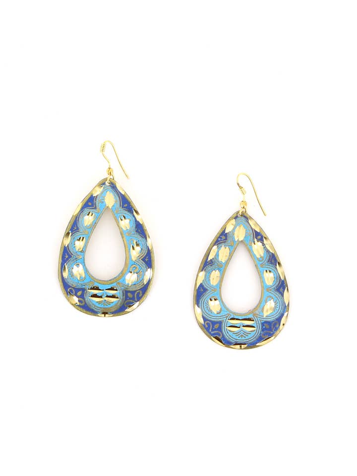 ARIPUANA OVAL EARRING for wholesale by DIWALI PARIS
