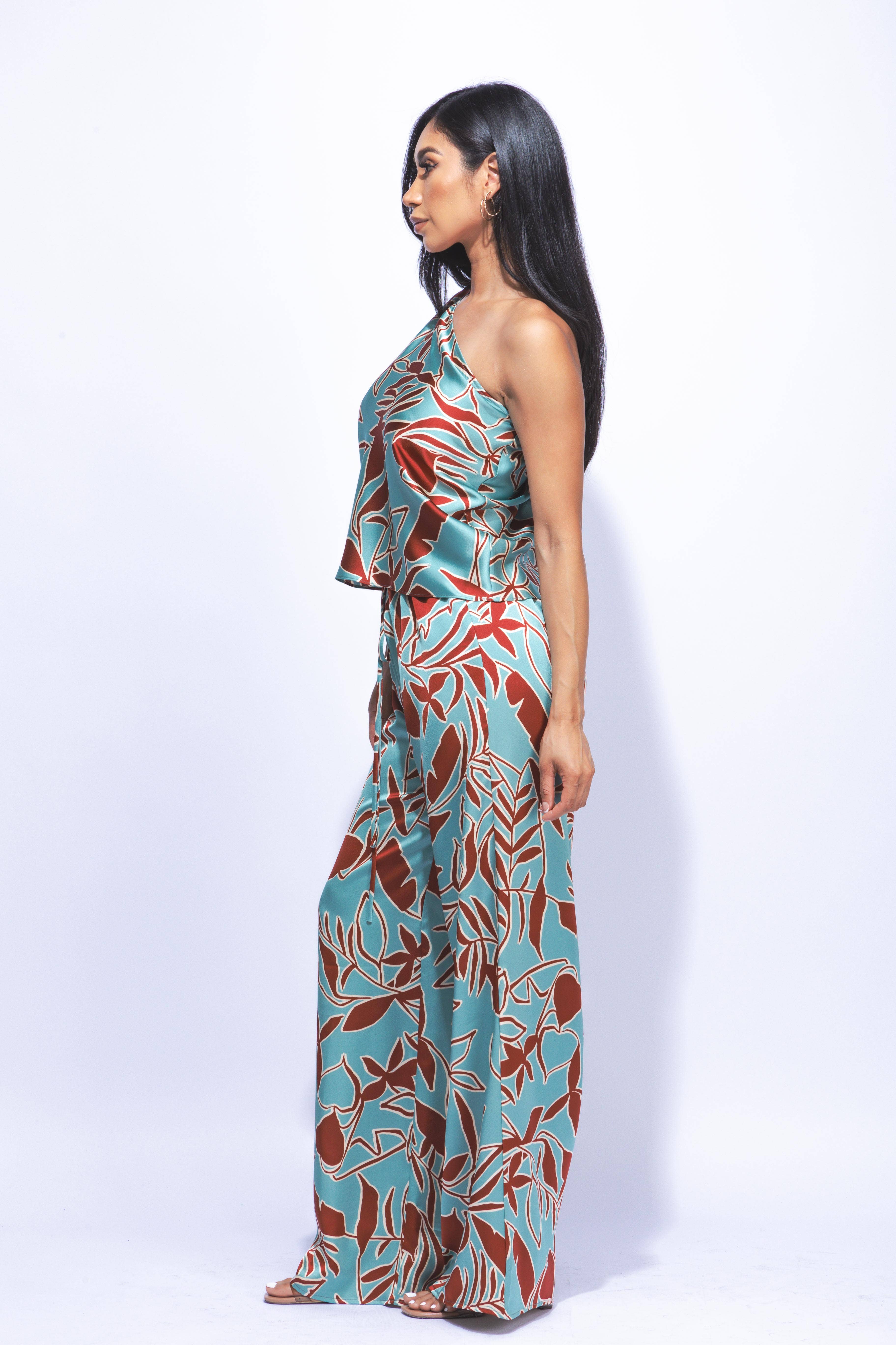 K Too - Vendita all'ingrosso Completo top e pantaloni (NON loungewear) - Donna - Completo in satin con una spalla e pantaloni a gamba larga13