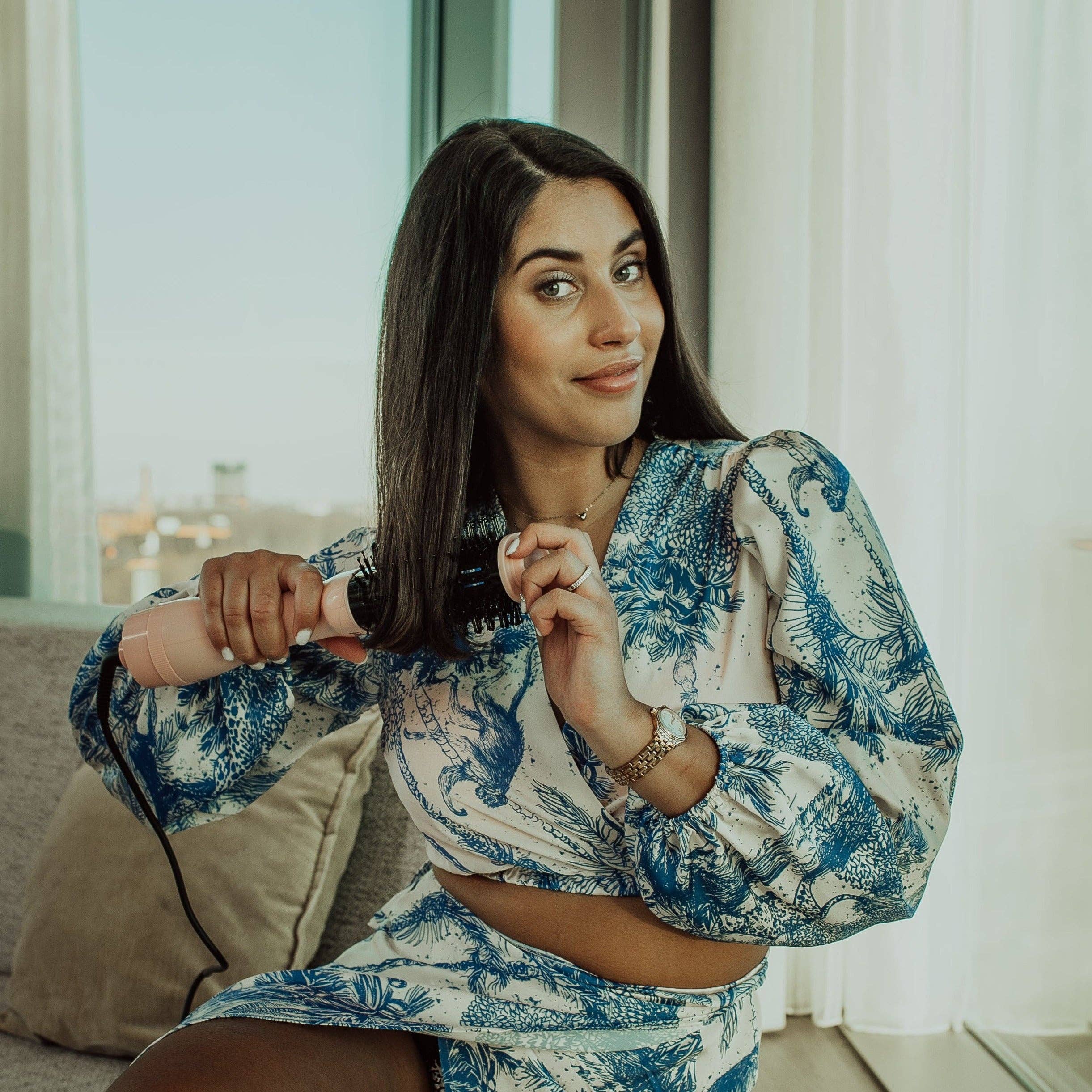 HiCurlies - Wholesale Hair Dryer - HiCurlies - Blowout Brush5