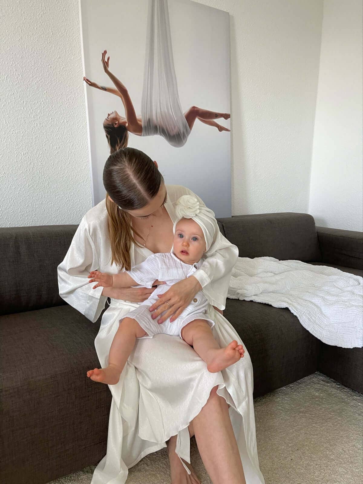 Ulivary – Großhandel Schlafanzug-Set – Damen – Elegantes Robenkleid & Pyjama-Set Braut8