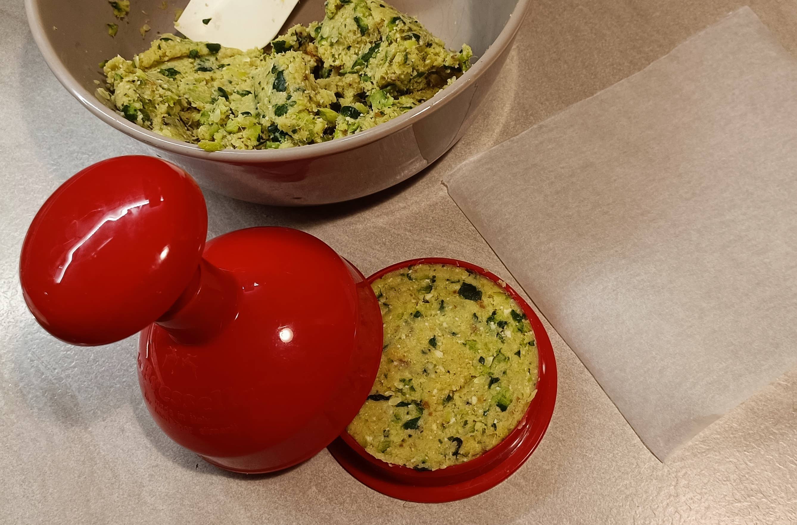 Rigamonti Pietro & Figli srl – Großhandel Küchengerät – Art. 170 LA PRESSELLA Hamburgerpresse - ROT13