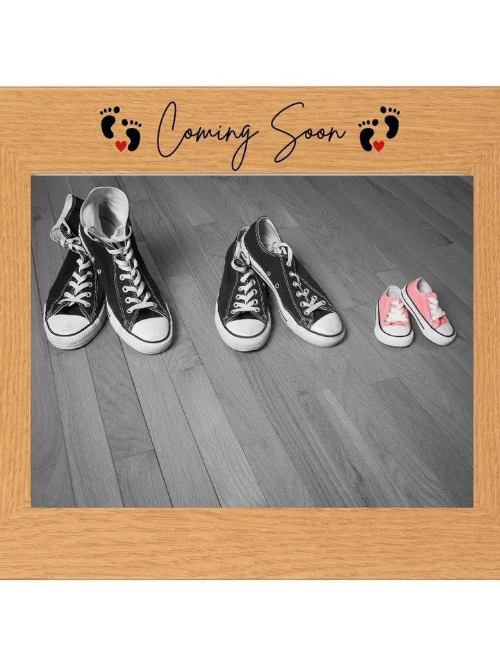 Second Ave Baby Feet Coming Soon Scan Pregnancy Announcement Oak 6x4 Landscape Picture Photo Frame Gift for wholesale by Second Ave Gift Company