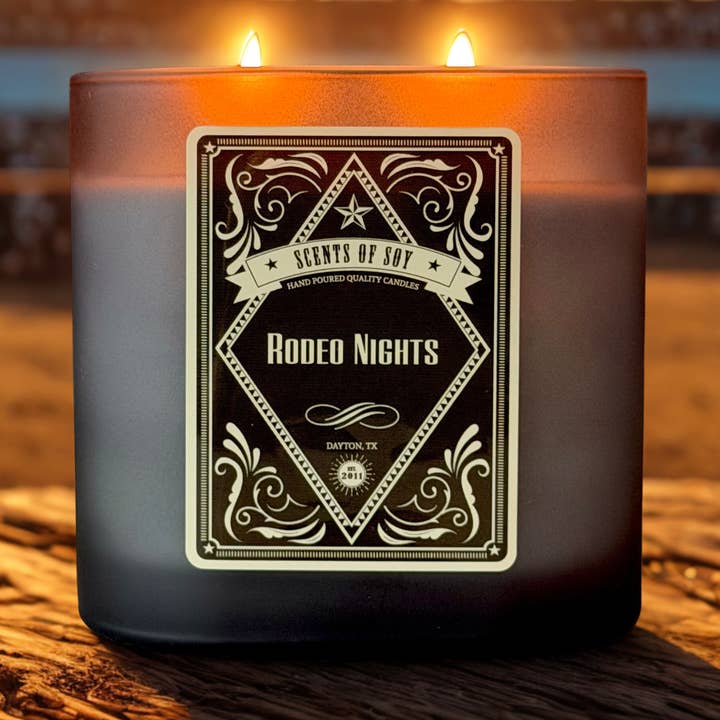 Bougie en verre ovale noir Rodeo Nights en cire de soja pour la vente par Scents Of Soy Candle Company