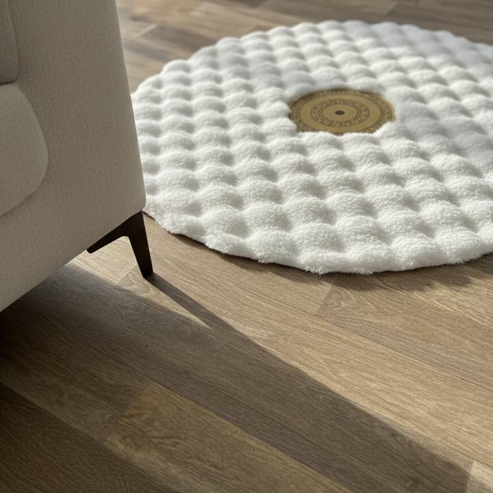 White Round Plush Rug, Gold Center Detail, Luxury Soft Round Area Rug, Living Room Decor for wholesale by Karelias And Sons