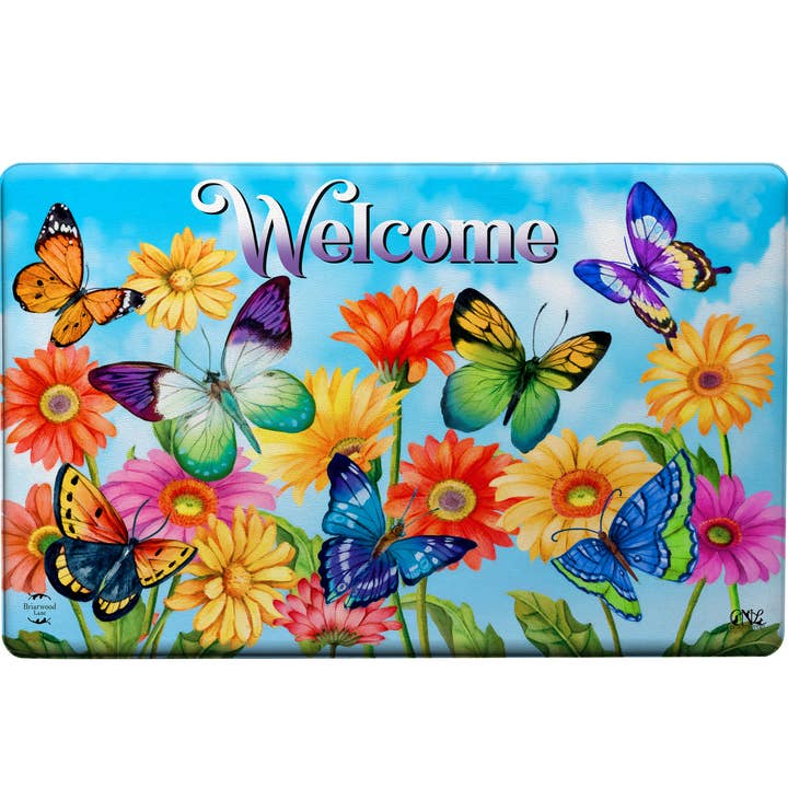 Tapis de confort en mousse Fluttering Butterflies Comfort pour la vente par Briarwood Lane