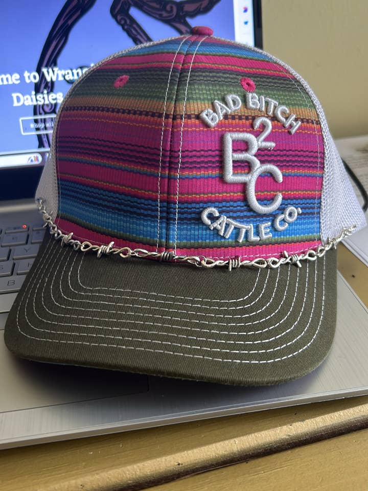 Cadena de sombrero de alambre de púas para venta al por mayor de Wranglin' Daisies LLC