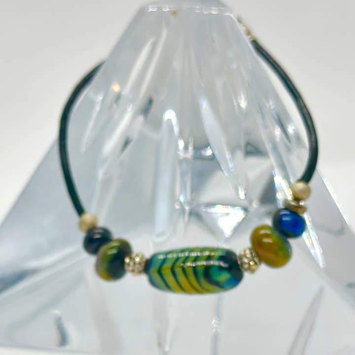 Skiron Chevron for wholesale by Hang-ups by Ami