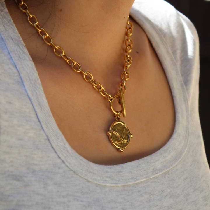Antiqued Gold Coin Toggle Chain for wholesale on Faire