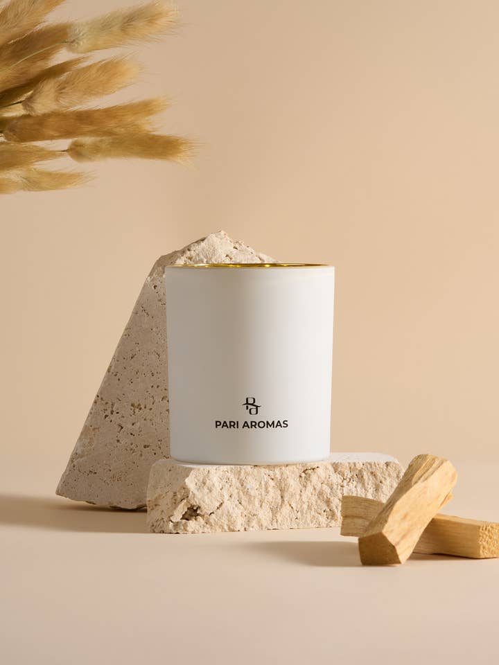 Palo Santo White Cedar Sandalwood Candle for wholesale by PARI AROMAS