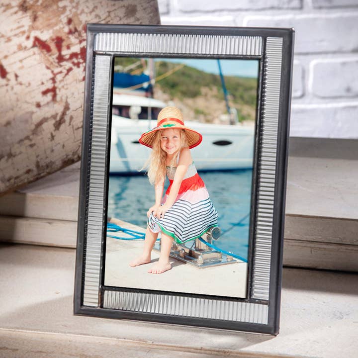 J Devlin Glass Art & Bert Anderson Collection - Wholesale Picture Frame - Fluted Glass Picture Frame 8x10 5x7 4x6 By J Devlin Pic 322