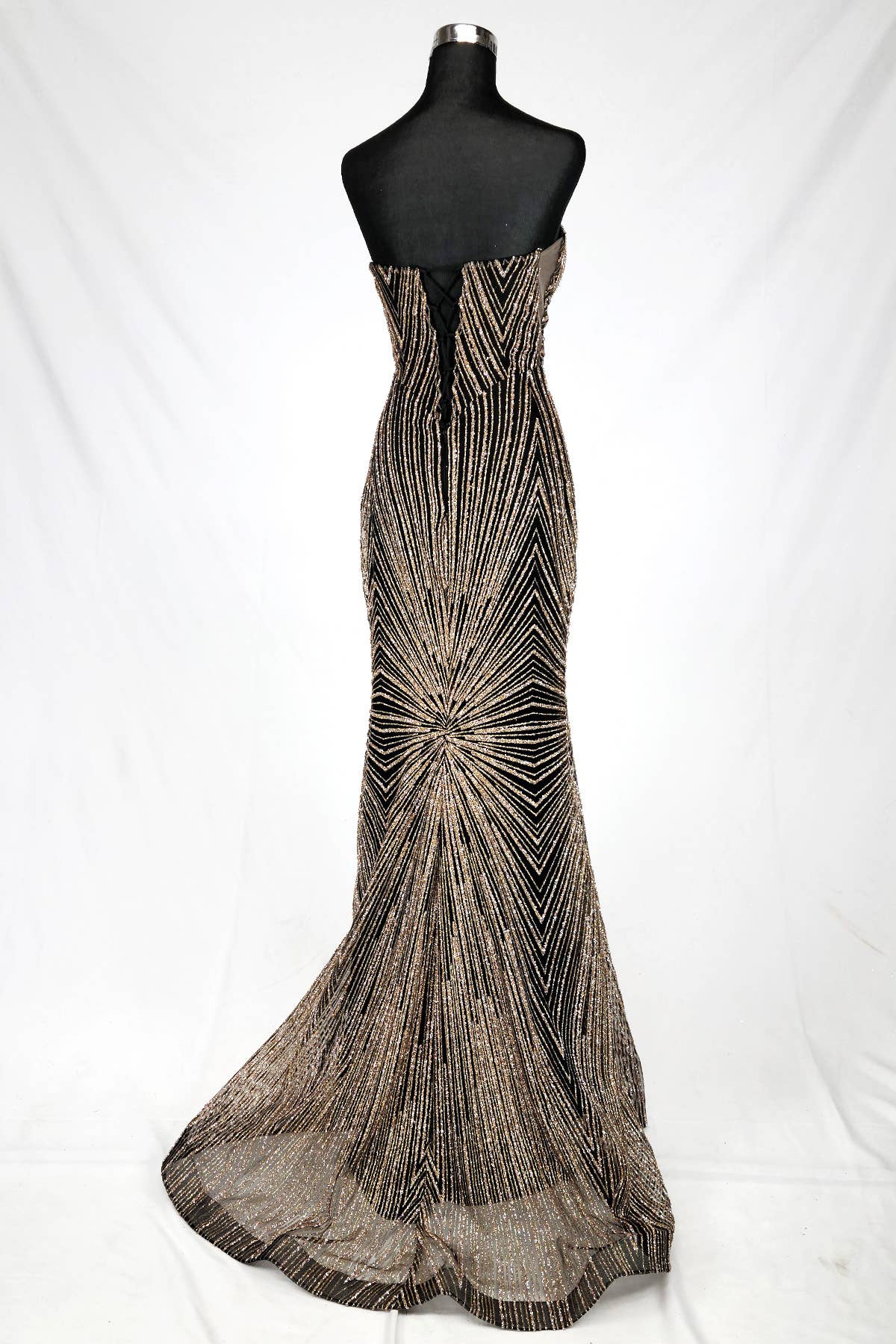 Chicas - Wholesale Gown - Women's - Long sparkling mermaid dress with hanging jewels CF00128