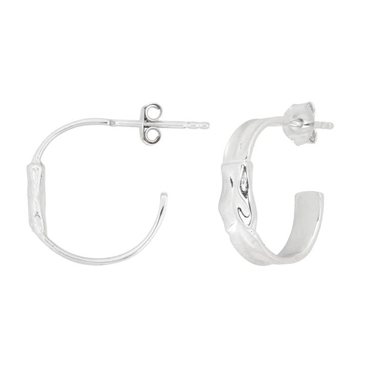 Créoles Croissant Organiques Argentées pour la vente par Vurchoo