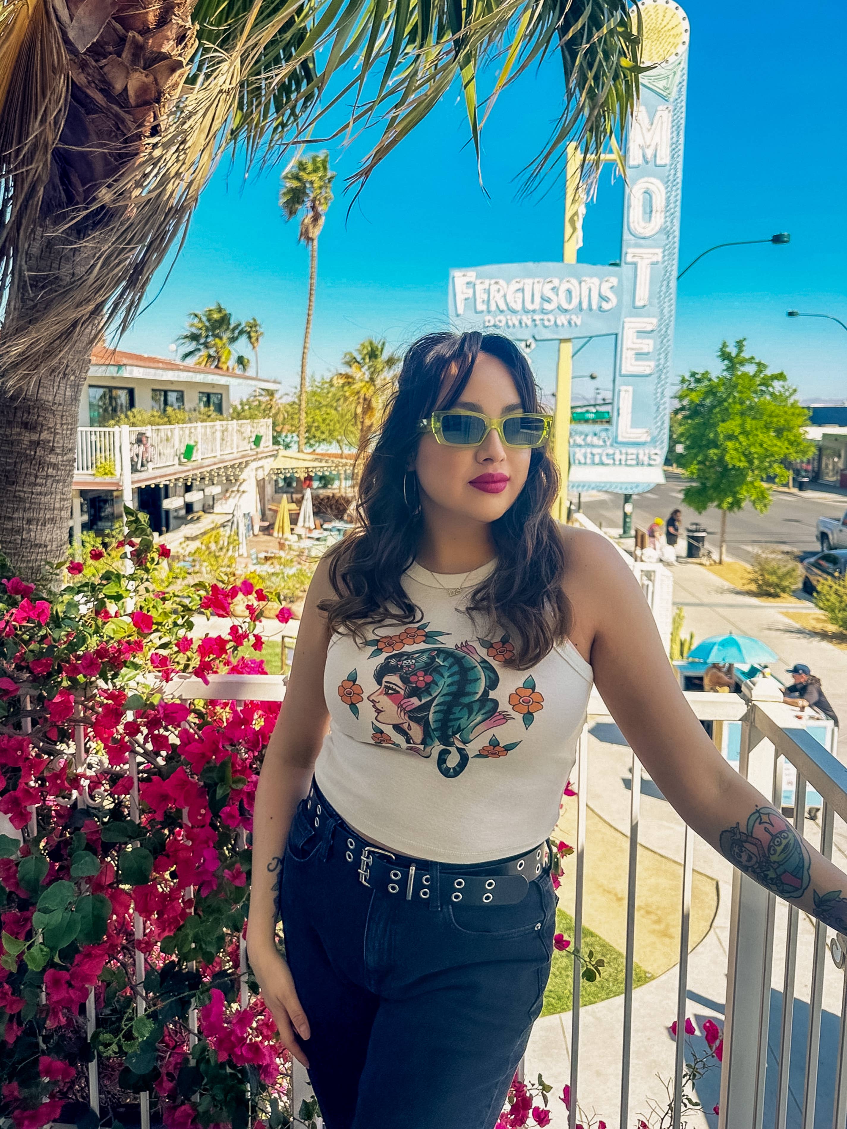 Mischief Made – wholesale Tank top – Women′s – The Blue Tiger Lady Rib Racer Tank in Natural6