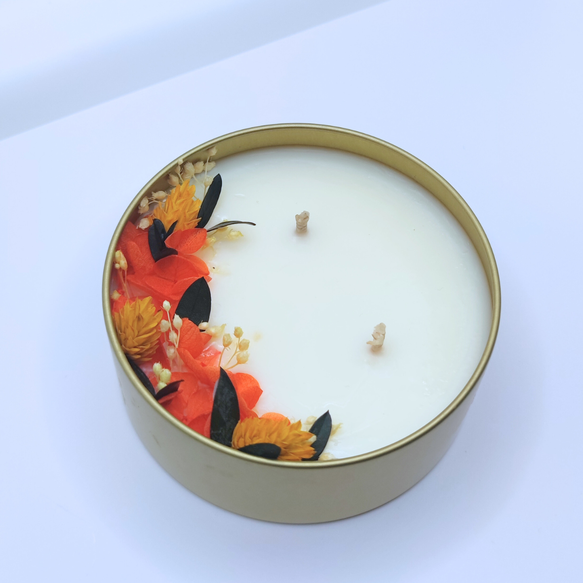 Lumiraé - Wholesale Jar/Filled Candle - Fleur des Îles Candle1