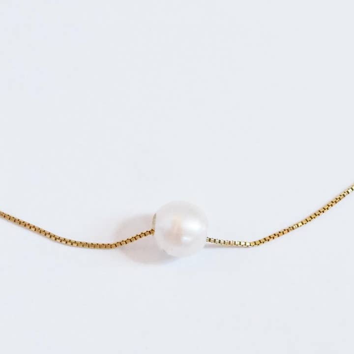 Shannon Dawn Jewelry – wholesale Pendant/charm necklace – Pearl Solitaire