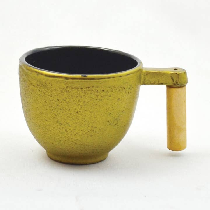 Teecup ijzer rond hout goud voor wholesale door Ja-Unendlich