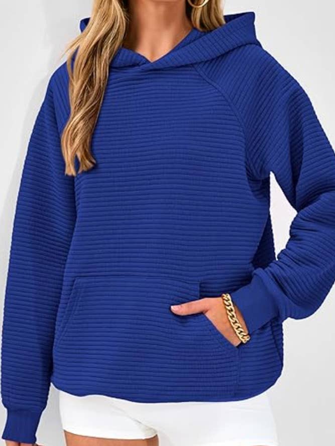 UNISHE - Wholesale Hoodie - Dames - Sweatshirt met capuchon en kangoeroezakken in effen kleur ZK21782