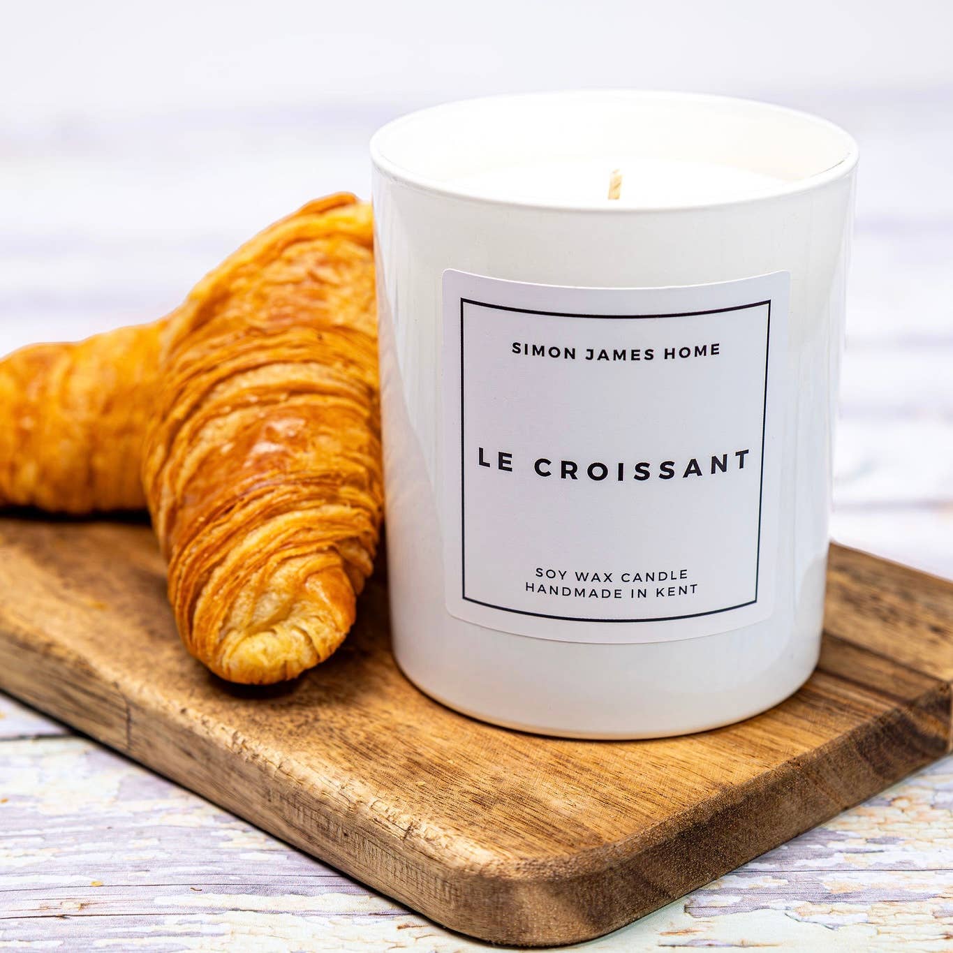 Simon James Home – wholesale Jar/filled candle – Le Croissant Handmade Soy Wax Candle - The Ultimate Croissant Candle1