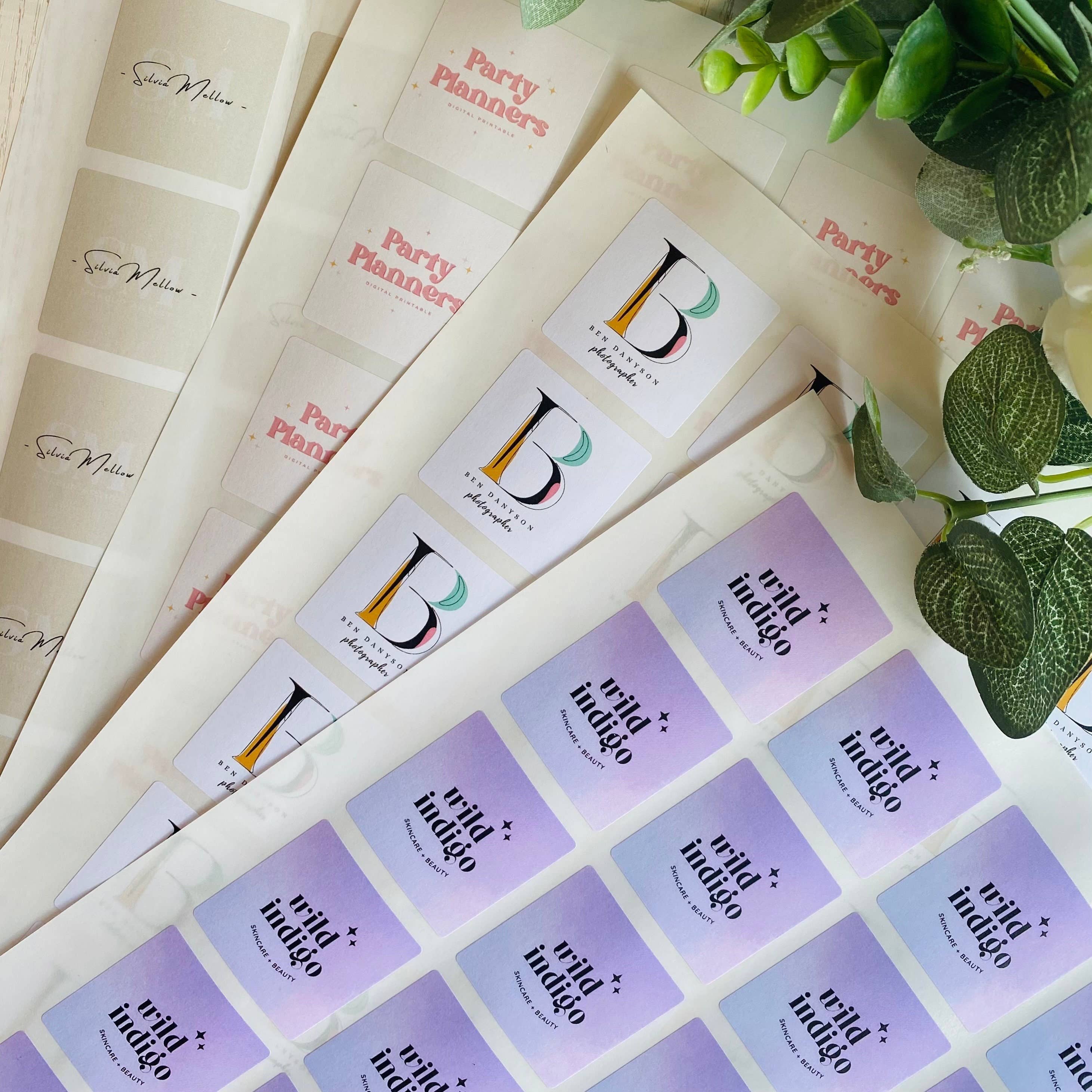 SR Creative Studio – Adesivo por atacado – Autocolantes Personalizados com Logotipo, Mate, Folhas A47