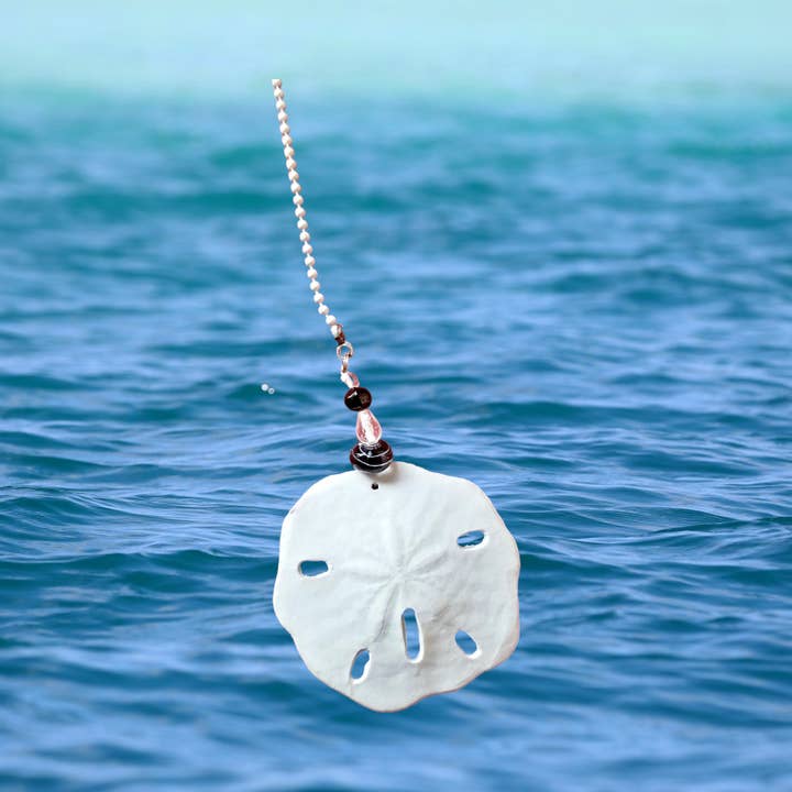 Shell We Sea Designs - Vente Décorations de table - Grand ventilateur en forme de coquillage, chaîne de plafond à tirer en forme de coquillage9