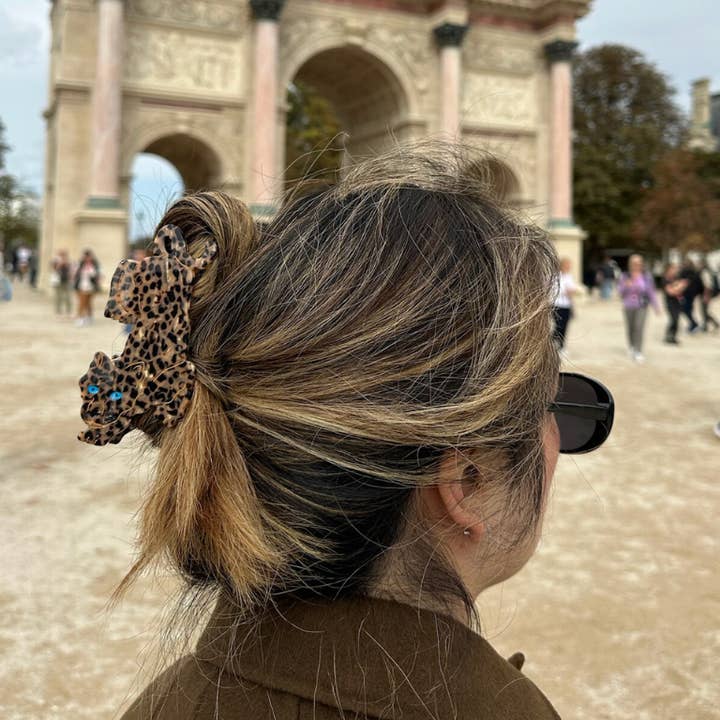 Solar Eclipse - Wholesale Hair Clip - Women's - Hand-painted Leopard Claw Hair Clip | Eco-Friendly