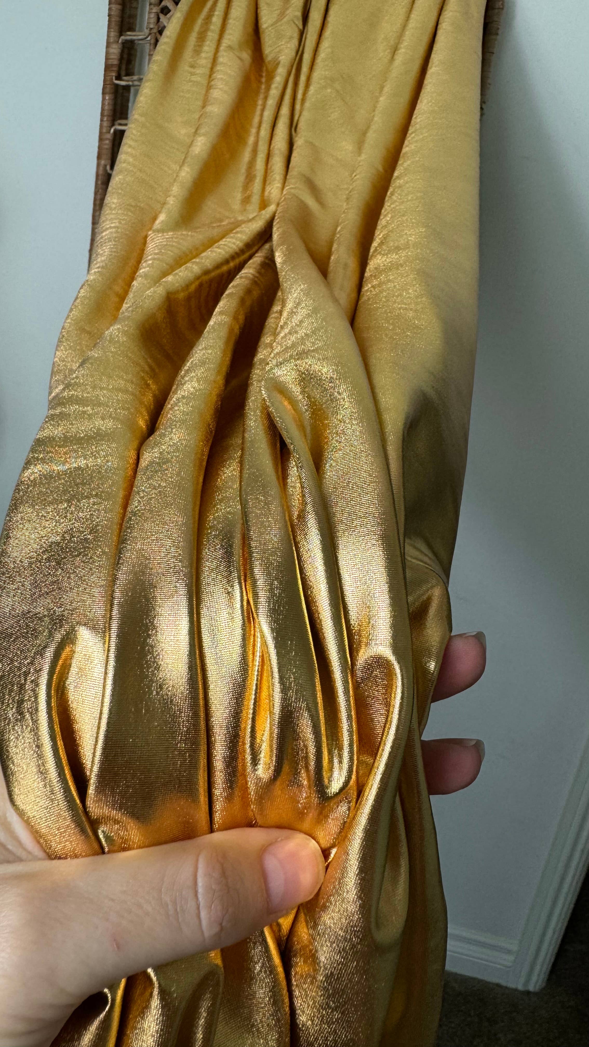 GalaTextile - Wholesale Fabric - Gold Spandex Lame Foil Stretch Metallic Fabric Gold Lame4