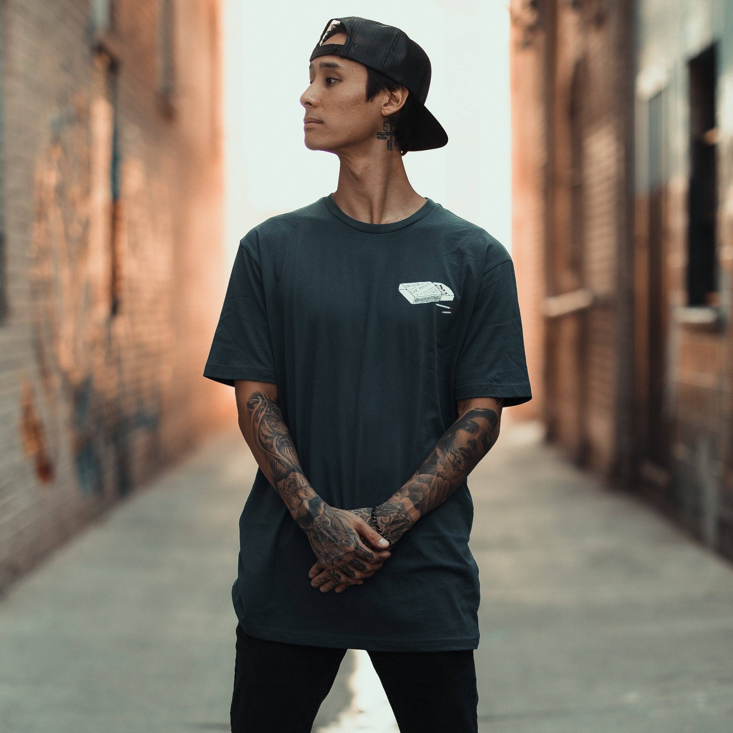 Indigo Es braucht nur ein Spark-T-Shirt für den Großhandel auf Faire7