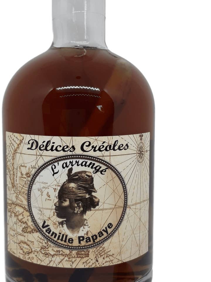 RHUM ARRANGE VANILLE PAPAYE 70 CL pour la vente par LES RHUMS GUIOSE