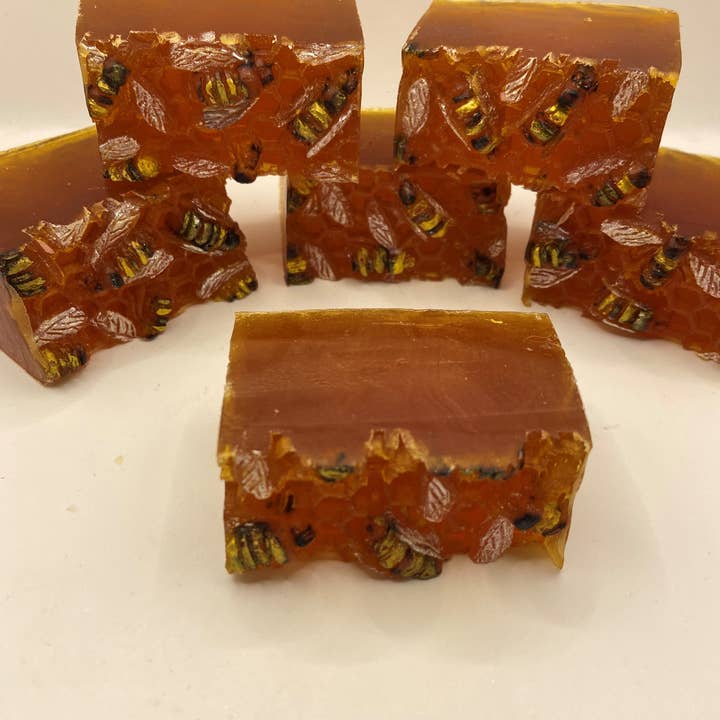 Bee soap scented in honey and oats for wholesale by Zappy Bath and Body