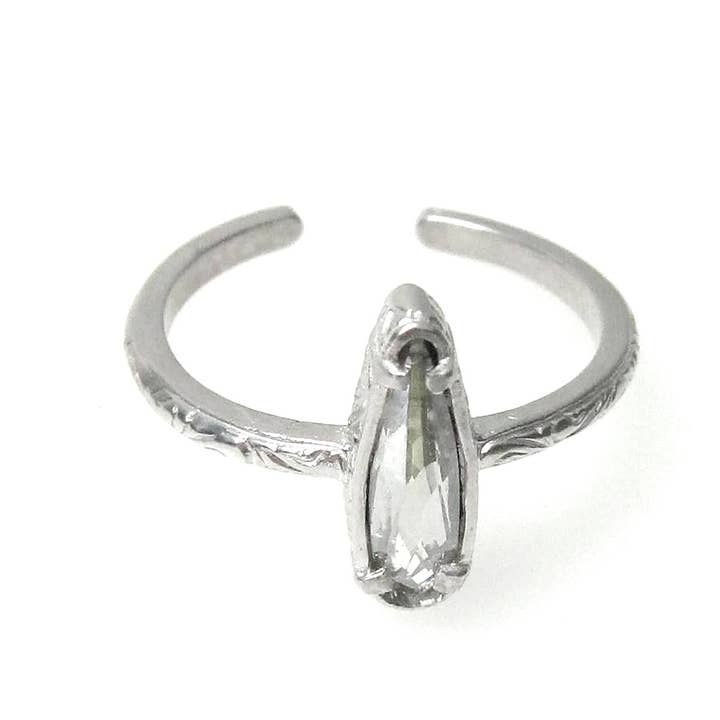 Anillo florentino con forma de gota de lluvia para venta al por mayor de Jessica Elliot Jewelry