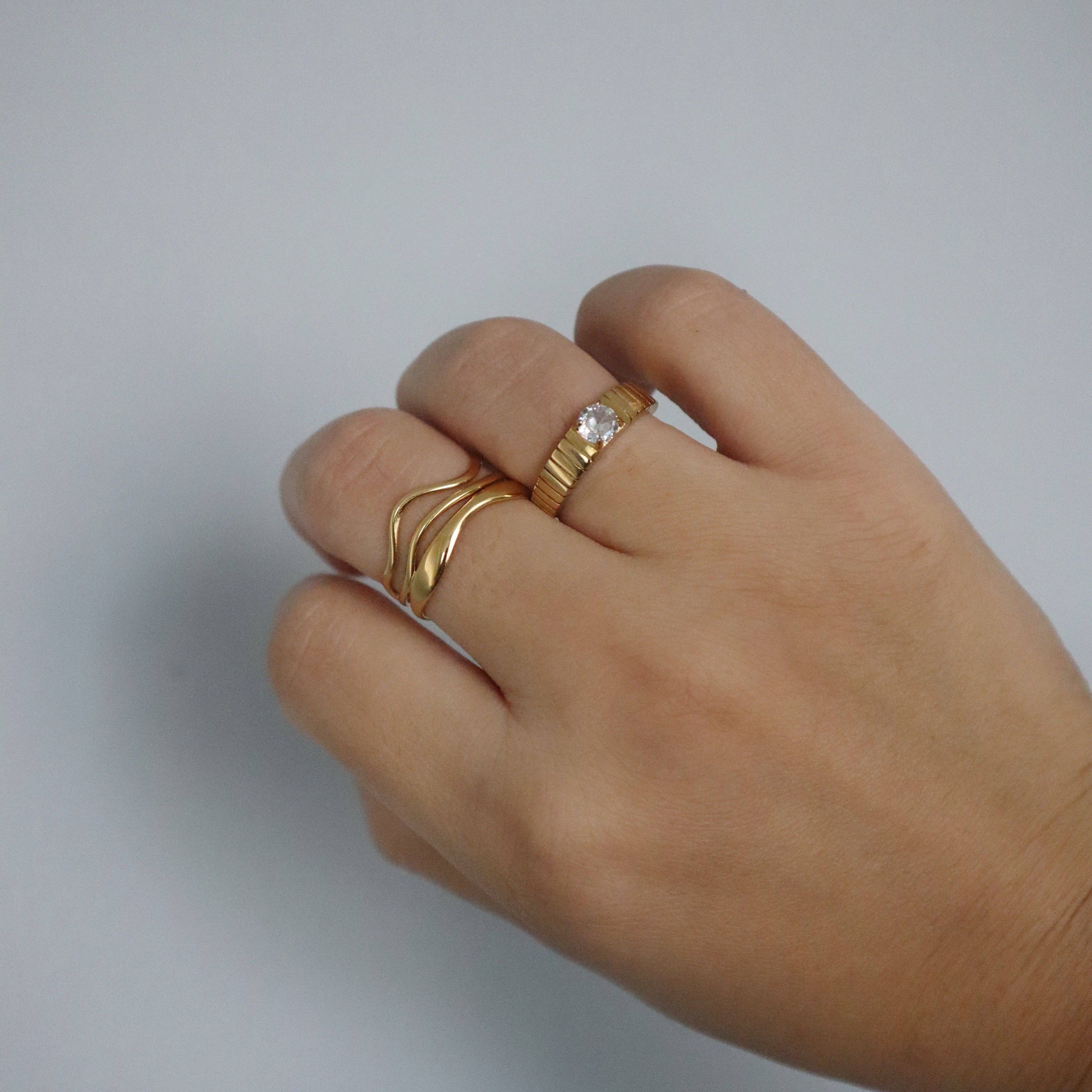 JESSA Jewelry - Wholesale Cocktail/Statement Ring - Wavy Ring | Adjustable Multilayer Ring1