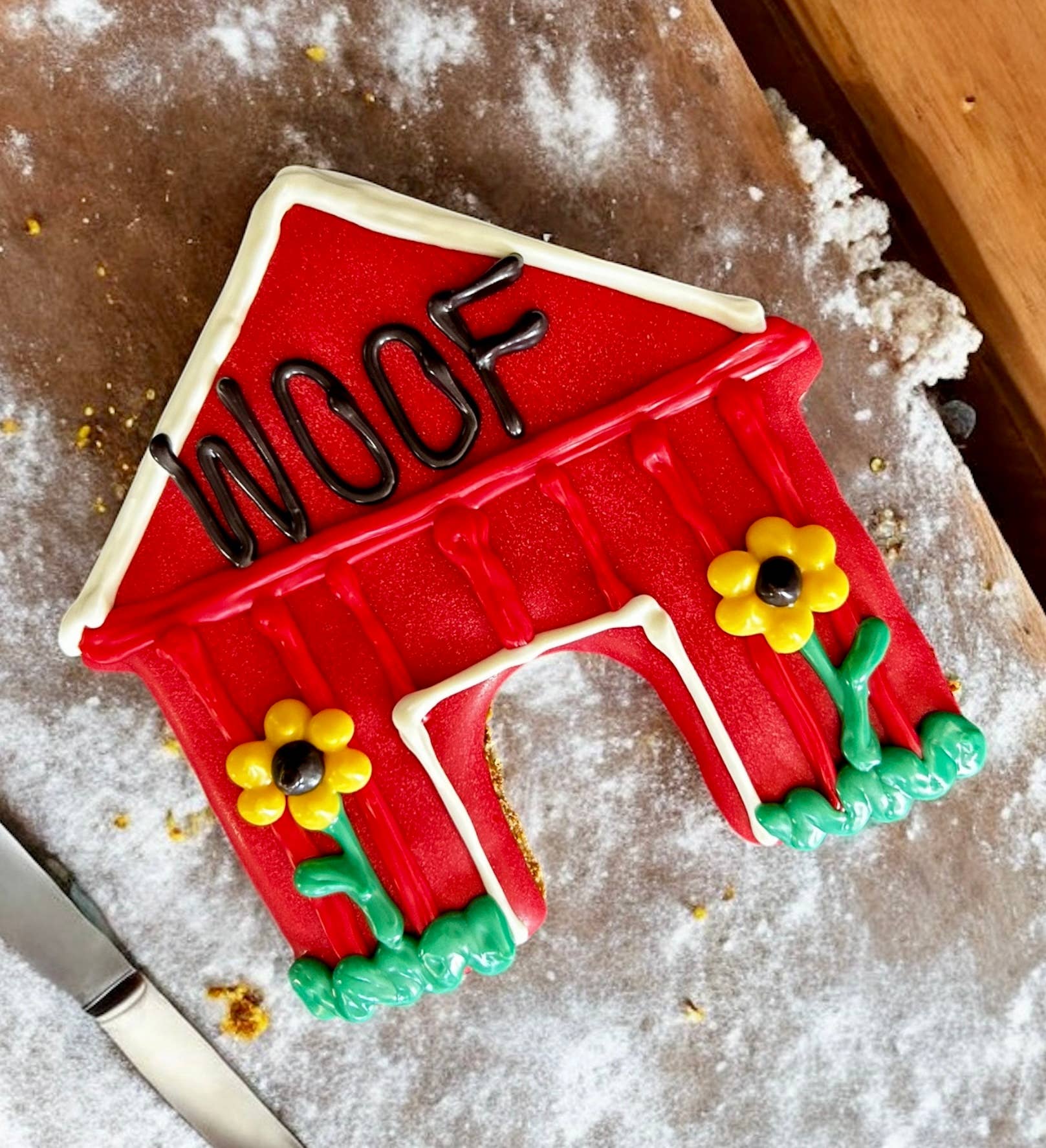 YumYum4DOGS - Wholesale Pet Treats - Dog - Barkin Barn Dog House Treat4