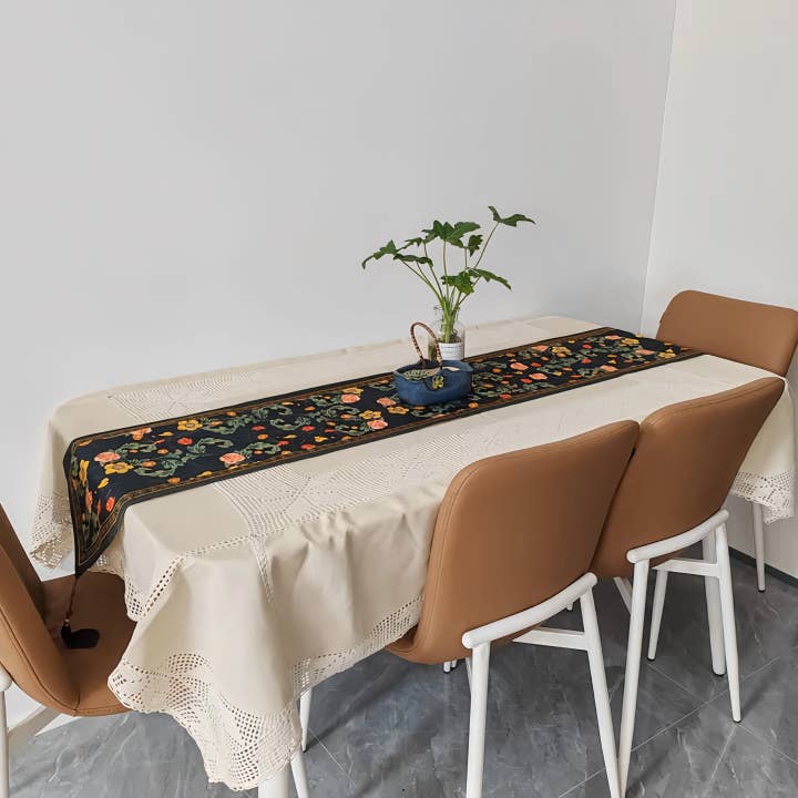 Vintage table runner cotton and linen floral table decor for wholesale by ACNITE(We cover U.S. import duties)