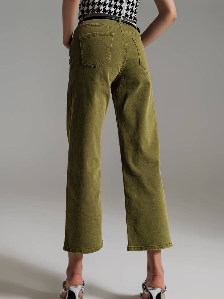 Verde Jeans cropped de perna larga em verde oliva para venda a revendedores na Faire1