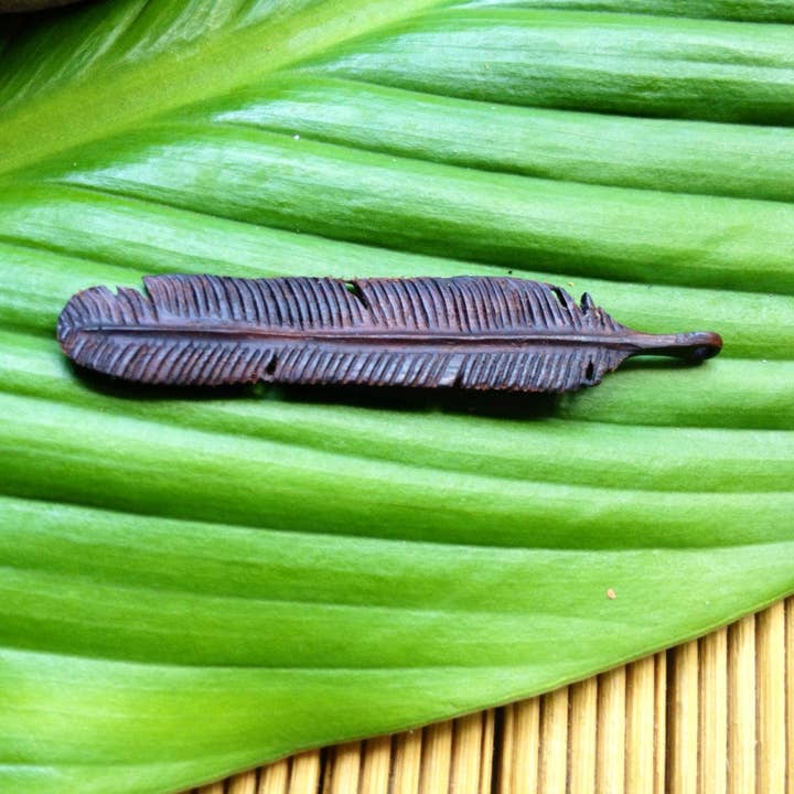 Small Mahogany Flight Feather for wholesale by Feather Tribe