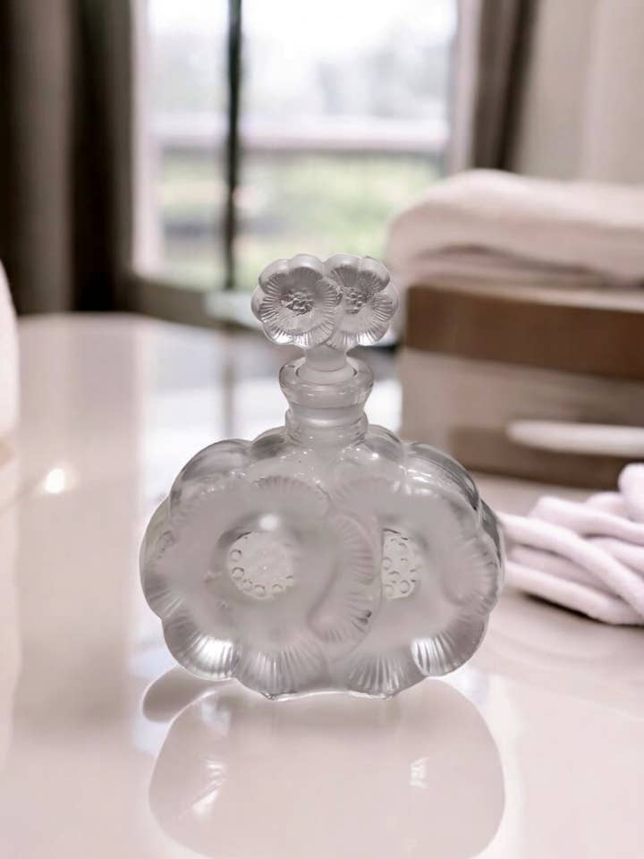 Twin Flower Perfume Bottle for wholesale by AA Importing