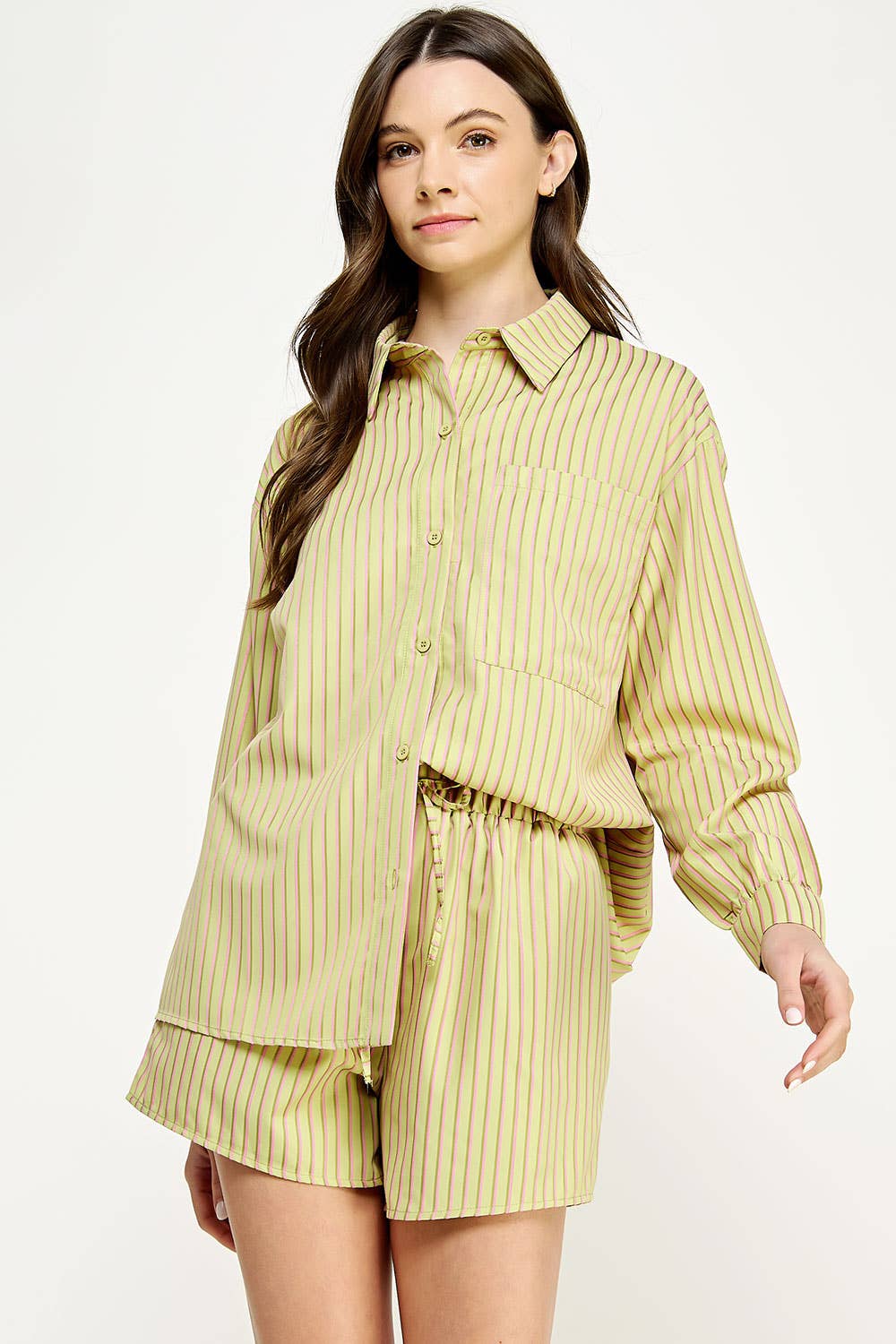 Strut & Bolt - Venta al por mayor Camisa con botones - Mujer - Camisa extragrande de rayas5