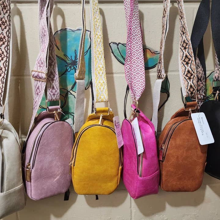 MiMi Wholesale - Wholesale Crossbody Bag - Women's - LQ286-Z Nina Sling Bag With Guitar Strap9