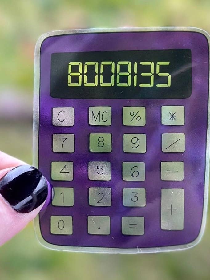 Autocollant semi-transparent 8008135 - Autocollant pour l'autonomisation des femmes pour la vente par Korr Sticker Co